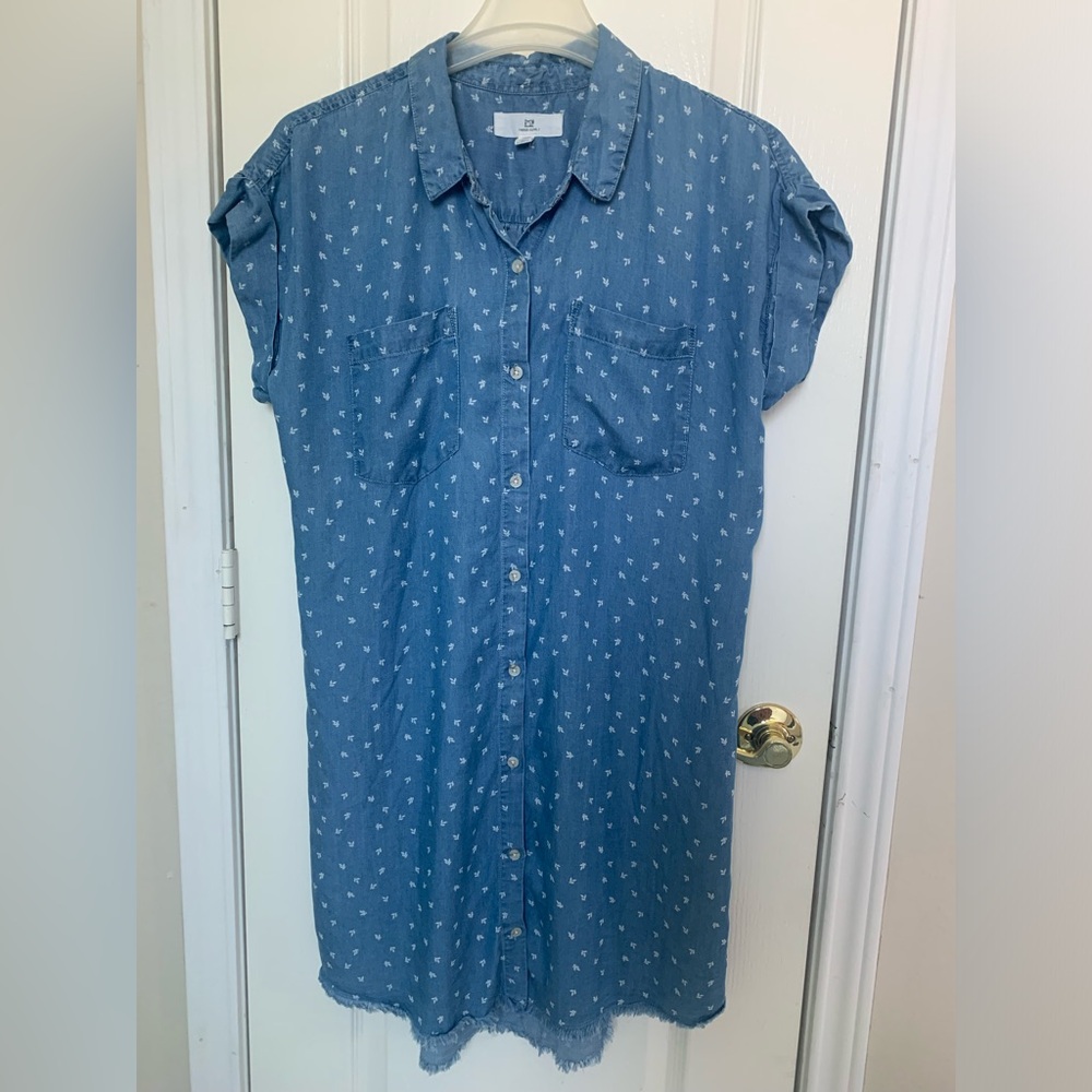 Thread & Supply Women’s Short Sleeve Chambray Dress